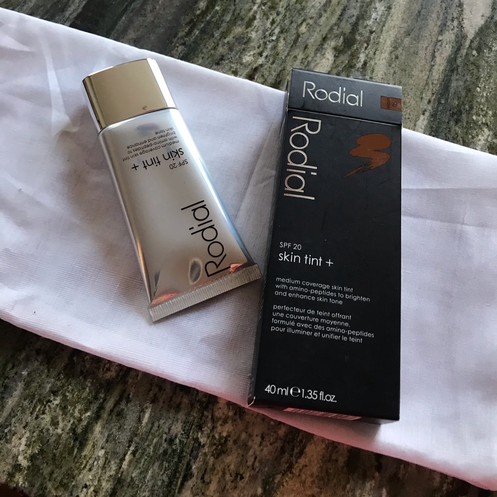 RODIAL 05 Miami SPF 20 SKIN TINT + Medium coverage